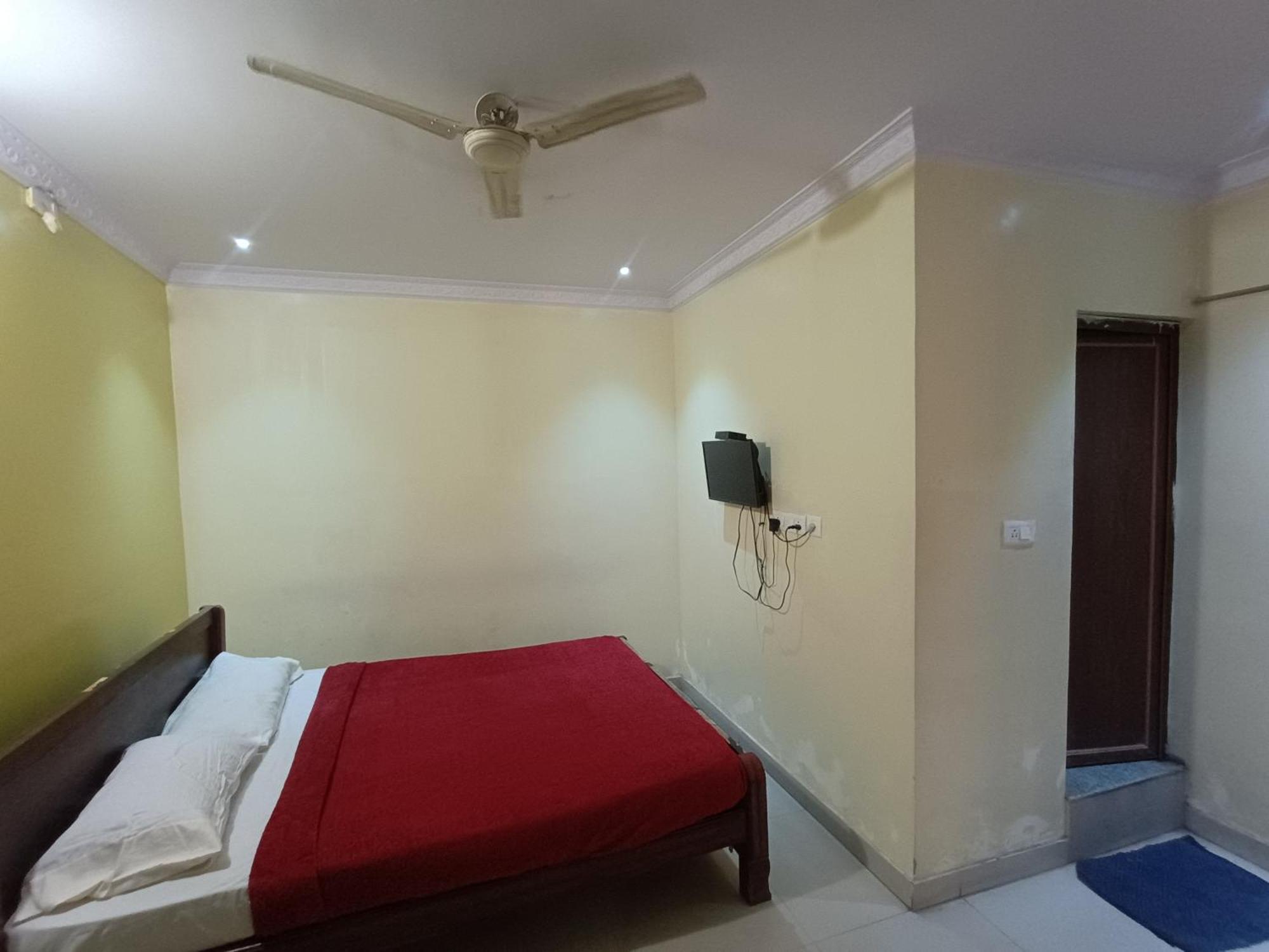 Hotel Malnad Grand Inn Kumbalgod ภายนอก รูปภาพ