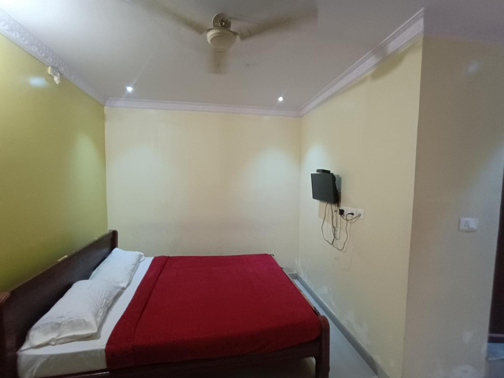 Hotel Malnad Grand Inn Kumbalgod ภายนอก รูปภาพ