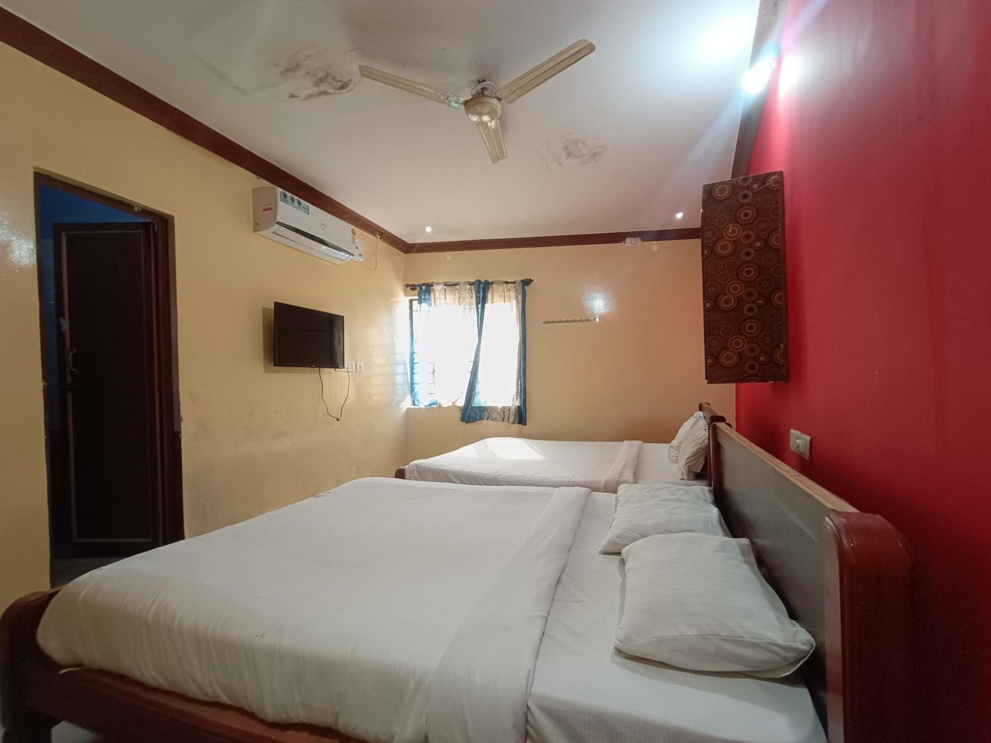 Hotel Malnad Grand Inn Kumbalgod ภายนอก รูปภาพ